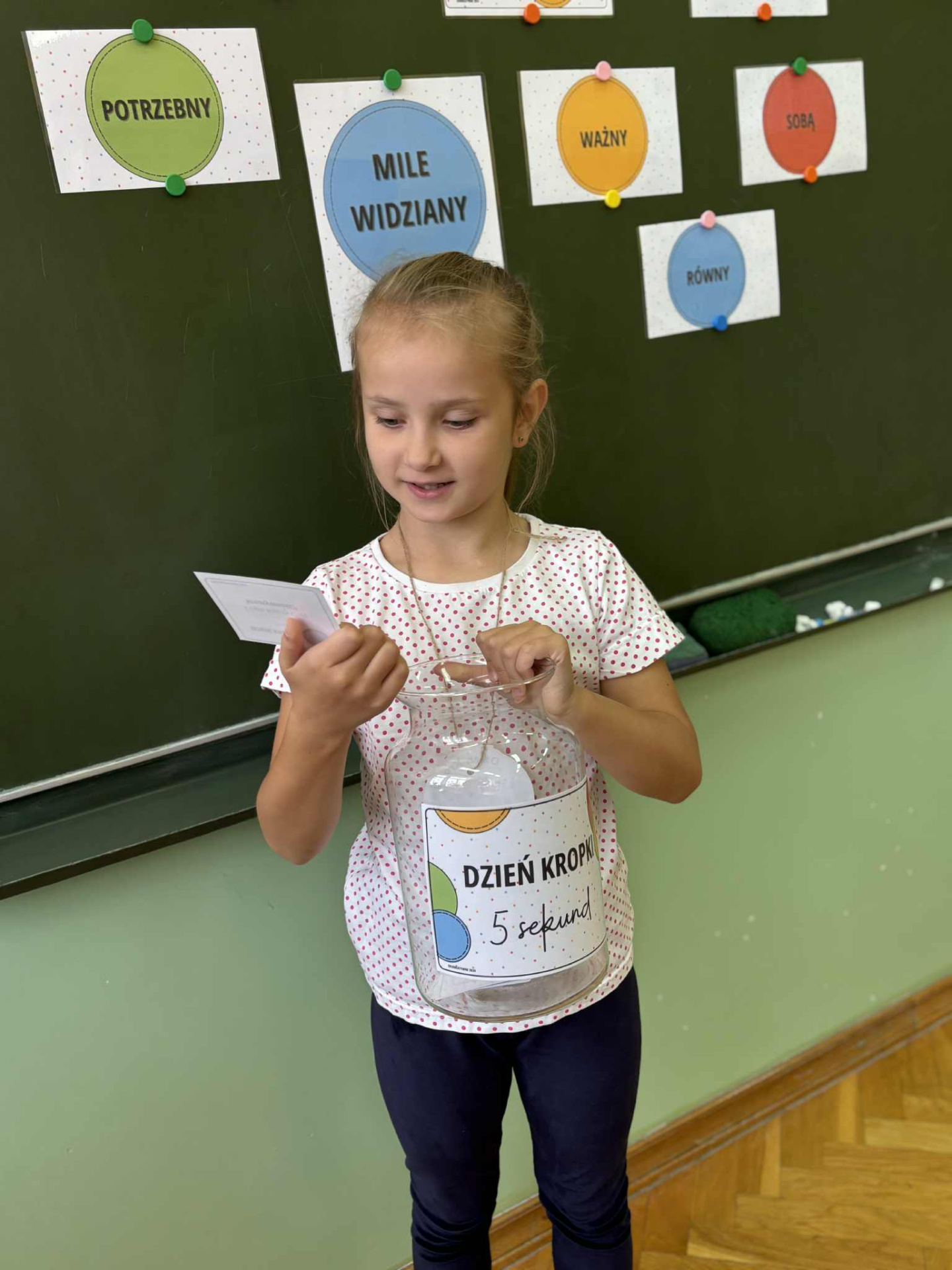 Hdimgee8217fea4f2d23b34137dda9c9459