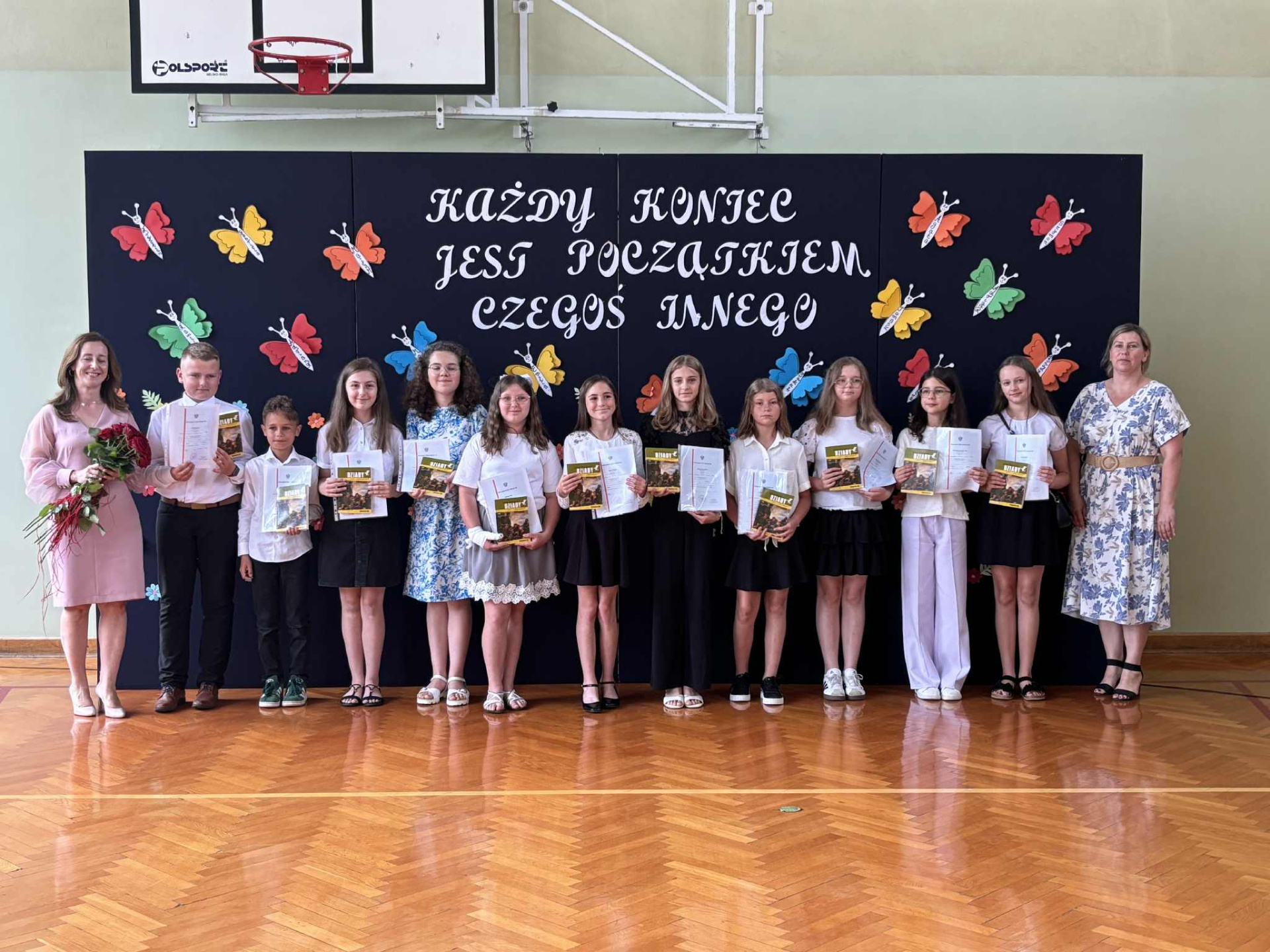 Hdimgc22e0da17b4fe5ffe4376cc4b040e8