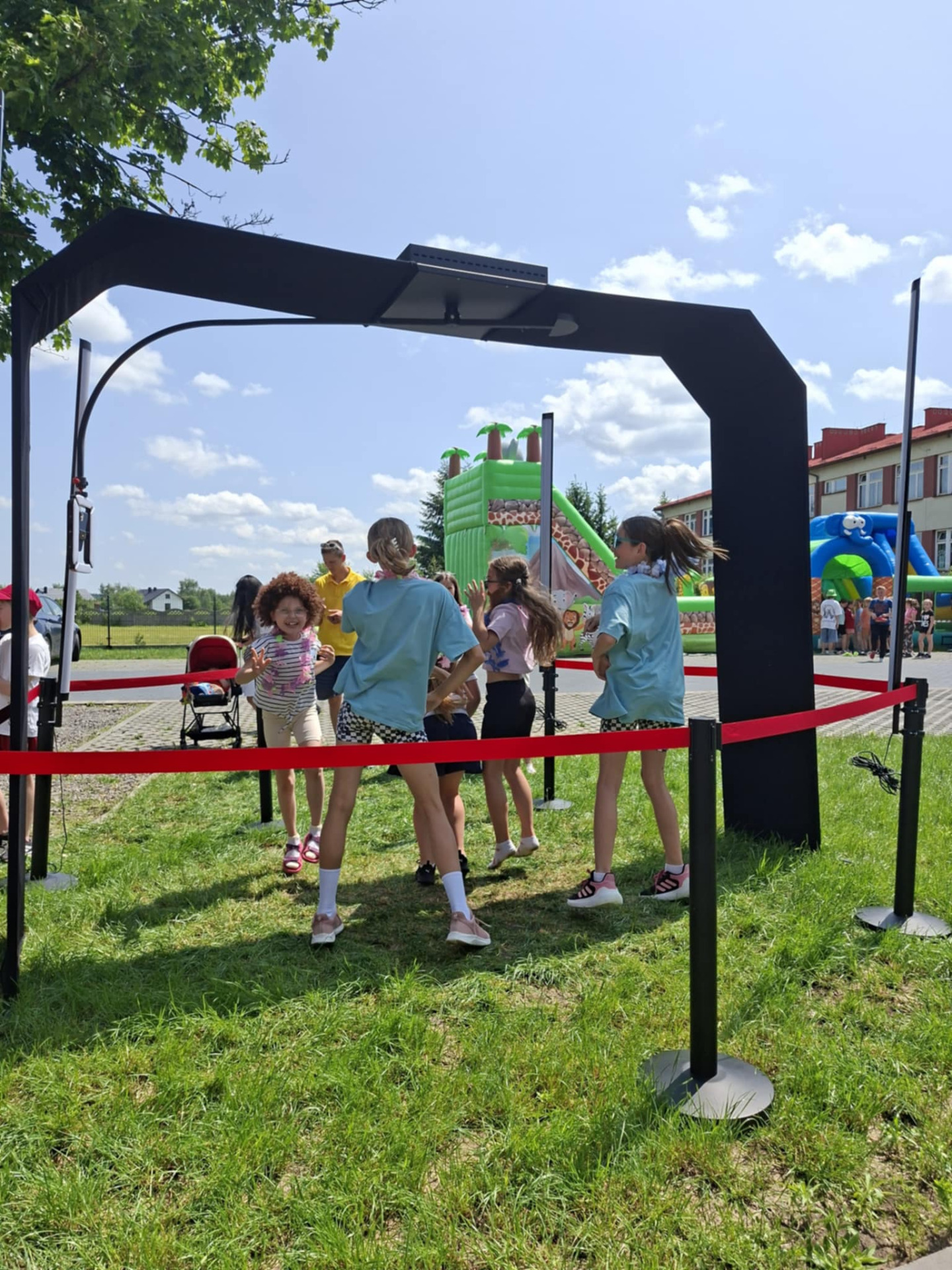 Hdimgc17e4b678f997819a34cec80bda103