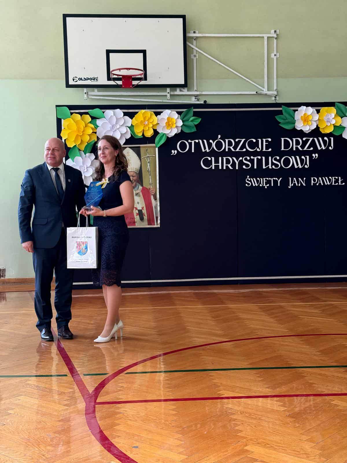 Hdimg5d87dad0bf7c41368b2737e67447fd