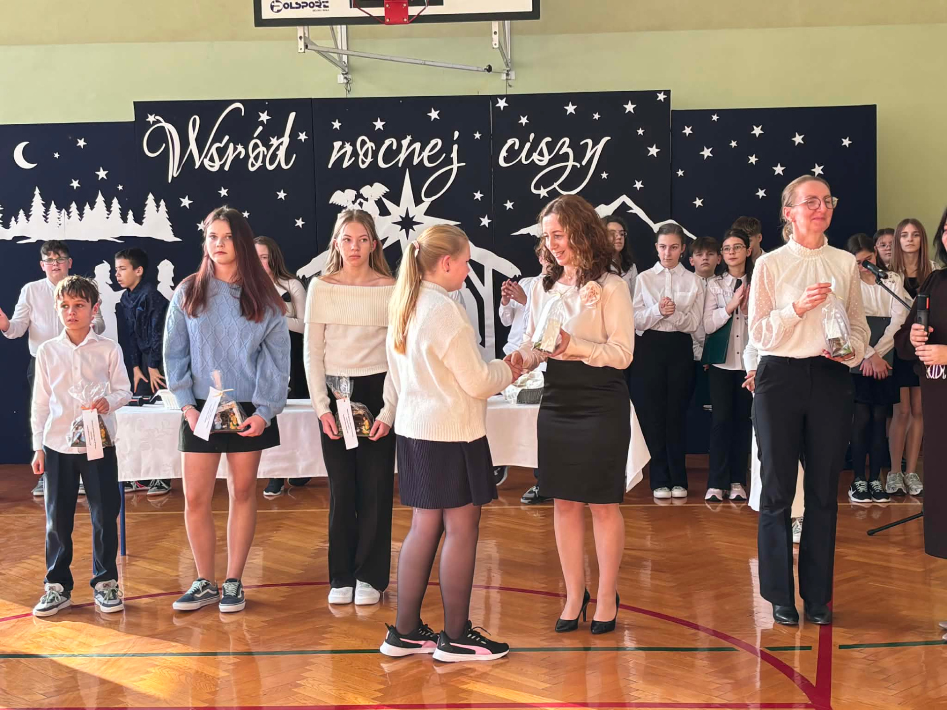 Hdimg3f25debd80c96f2f0d51fe4cf04b3d